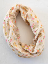 Load image into Gallery viewer, Natural Life Boho Bandeau - Cream Pastel Floral
