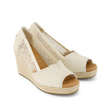 Load image into Gallery viewer, TOMS Shoes - Essential Wedge - Natural Moroccan Crochet