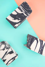 Load image into Gallery viewer, Finchberry Vegan Face Soap - Charcoal Tea Tree Detox
