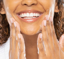 Load image into Gallery viewer, FarmHouse Fresh New Groove Hemp Wash Gel Cleanser 6oz.