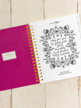 Load image into Gallery viewer, Natural Life 17m Planner - Keep Going