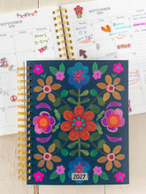Load image into Gallery viewer, Natural Life 17m Planner - Teal Folk Flower