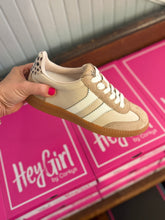 Load image into Gallery viewer, Corky's Heads Up Sneaker - Sand