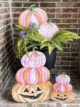 Load image into Gallery viewer, RTC Decorative Finial - Pink Pumpkin Finial