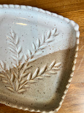 Load image into Gallery viewer, Missions Pottery Square Soap Dish - Natural