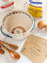 Load image into Gallery viewer, Natural Life Artisan Bread Crock