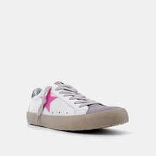 Load image into Gallery viewer, Shu Shop Paris Sneakers - Light Grey