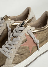 Load image into Gallery viewer, Shu Shop Pez Sneakers - Golden