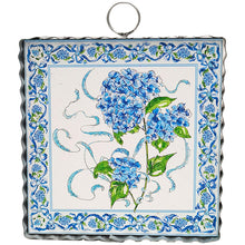Load image into Gallery viewer, RTC Mini Gallery Charm - Wild Hydrangea