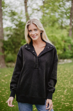 Load image into Gallery viewer, Black Vintage Wash Pullover - Black