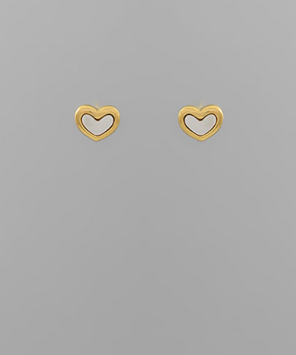 Shell Heart Stud Earrings