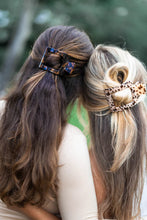 Load image into Gallery viewer, Medium Teleties Flat Square Hair Clip - Tortoise