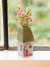 Load image into Gallery viewer, Natural Life Cottage Bud Vases