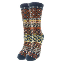 Load image into Gallery viewer, Women&#39;s Cloud Dreams Crew Socks