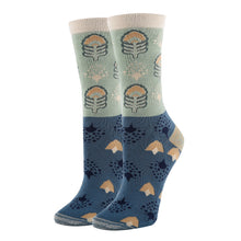 Load image into Gallery viewer, Women&#39;s Bamboo Crew Socks