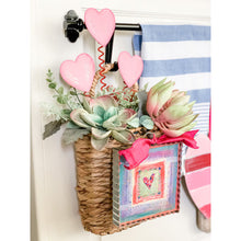 Load image into Gallery viewer, RTC Wicker Display Basket