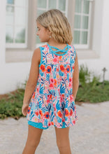Load image into Gallery viewer, Girl's Wild Floral Spring Summer Short Set