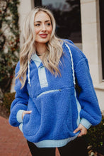 Load image into Gallery viewer, Two-Toned Fleece Pullover - Blue