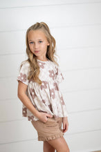 Load image into Gallery viewer, Kids Daisy Tan Ruffle Short Set