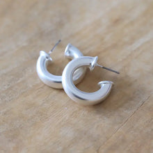 Load image into Gallery viewer, Pierce + Hide Everyday Mini Silver Hoop - Petite