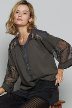 Load image into Gallery viewer, Lyla Floral Lace Top - Charcoal