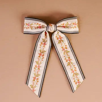 The Darling Effect Cottage Crush Hair Bow - Cream