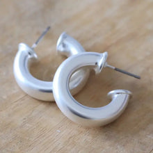 Load image into Gallery viewer, Pierce + Hide Everyday Mini Silver Hoop - Petite