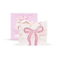 Load image into Gallery viewer, Finchberry 2 Piece Valentine's Gift Set - Hello Gorgeous