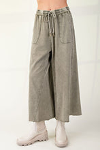 Load image into Gallery viewer, Emma Wide Leg Pants by Easel - Ash