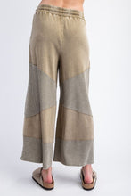 Load image into Gallery viewer, Send It Set {Pants} by Easel - Faded Olive