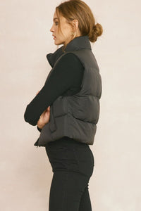 Cozy Up Cropped Puffer Vest - Black *Regular & Curvy*