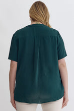 Load image into Gallery viewer, Keep it Simple V-Neck Top - Teal *Regular &amp; Curvy*