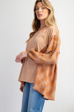 Load image into Gallery viewer, Joni Plaid Jersey Top - Camel
