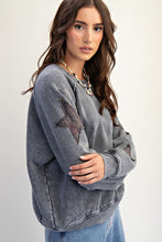 Load image into Gallery viewer, Star Patched Pullover - Ash