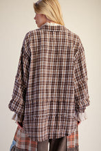 Load image into Gallery viewer, Self Distressed Plaid Tunic Button Down