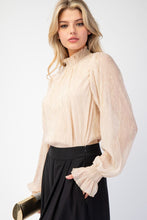 Load image into Gallery viewer, Glinda Smocked Blouse - Ivory