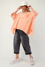 Load image into Gallery viewer, Rylee Oversized Top - Cantaloupe *Curvy*