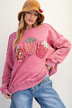 Load image into Gallery viewer, Strawberry Patch Pullover - Mauve