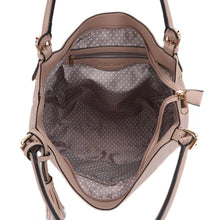 Load image into Gallery viewer, Quincy Hobo Tote Bag - Sand