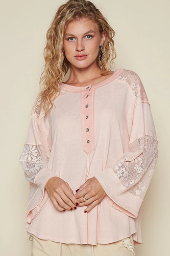 Lyla Floral Lace Top - Peach Blush