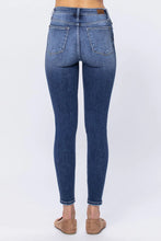 Load image into Gallery viewer, Judy Blue Hi Rise Button Fly Skinny Jean