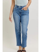 Load image into Gallery viewer, Judy Blue HW Ankle Straight Jean