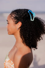 Load image into Gallery viewer, Medium Teleties Open Hair Clip - Poolside