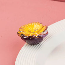Load image into Gallery viewer, Nora Fleming Mini - Pansy Pop