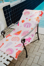 Load image into Gallery viewer, Beach Shells Quick Dry Towel