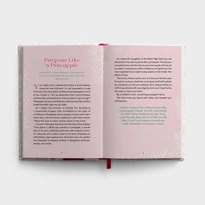 A Confidence that Changes Everything: Devotions to Shine Bright in This Topsy-Turvy Life