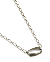 Load image into Gallery viewer, Kendra Scott Kira Short Pendant Necklace in Silver