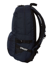 Load image into Gallery viewer, Oakley Street Backpack in Navy