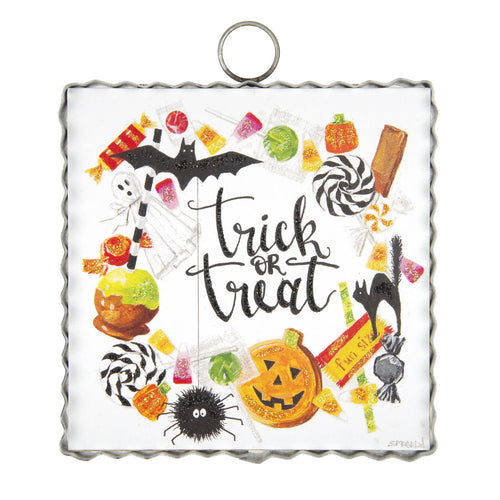 RTC Mini Gallery Charm - Trick or Treat Wreath