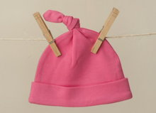 Load image into Gallery viewer, Knotted Baby Hat (Assorted Colors)